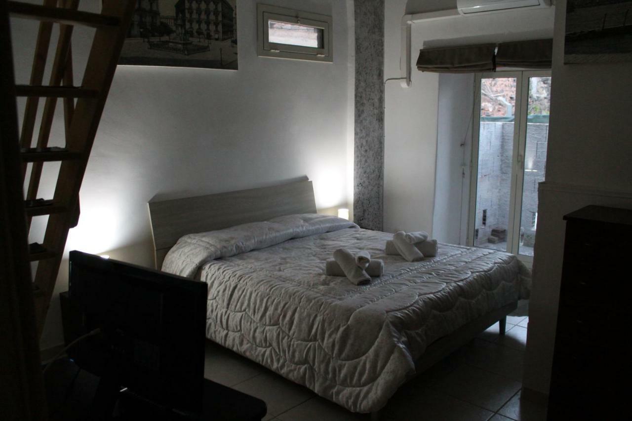 Home Greco Катания Экстерьер фото